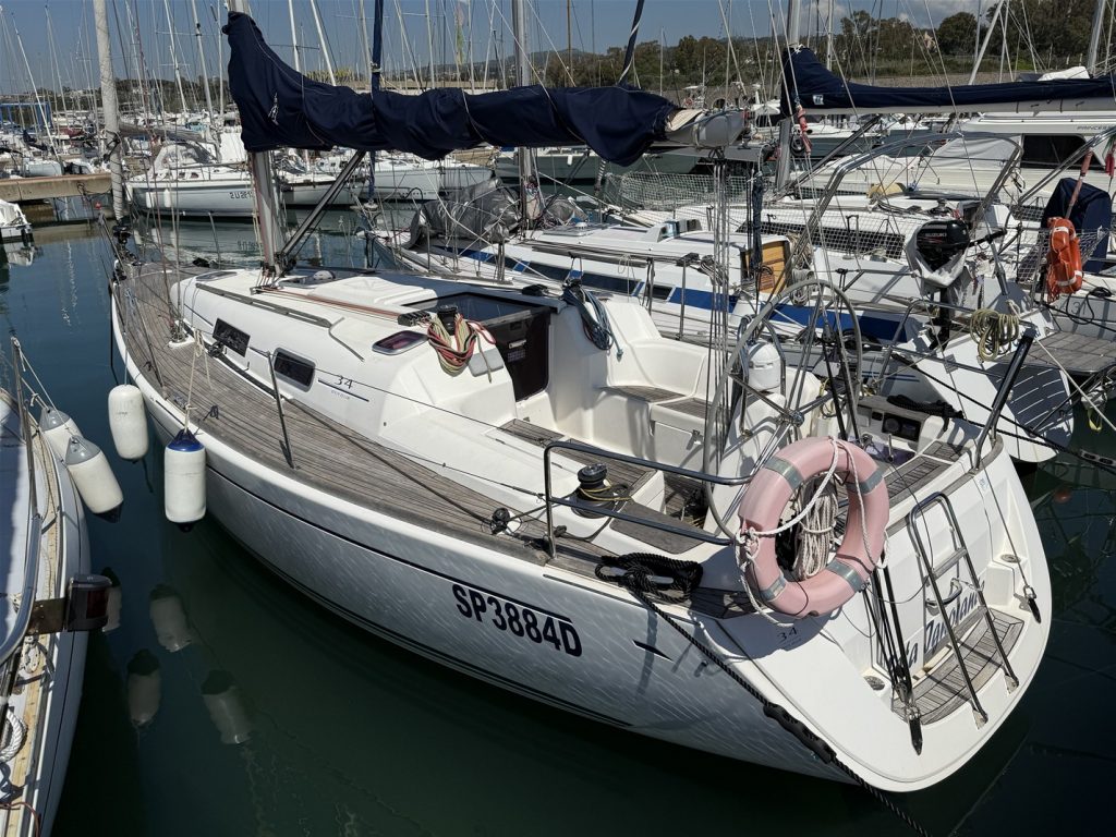 Dufour 34 Performance